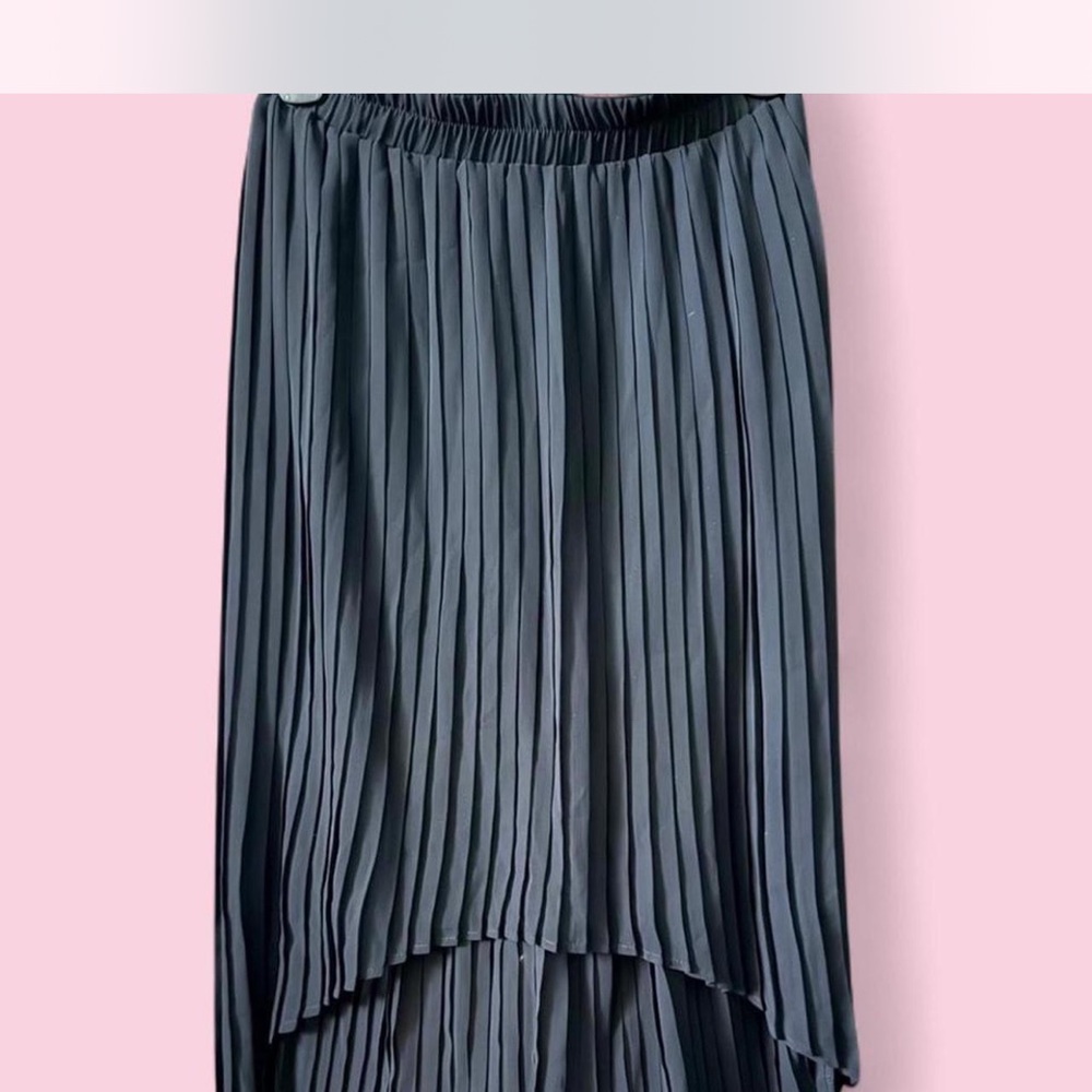 Lush Charcoal Gray Pleated High-Low Skirt